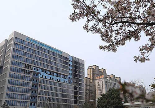 航(háng)天泵閥科(kē)技集團辦(ban)公樓外景(jing)圖 航天泵(beng)閥科技集(ji)團辦公樓(lou)外景圖