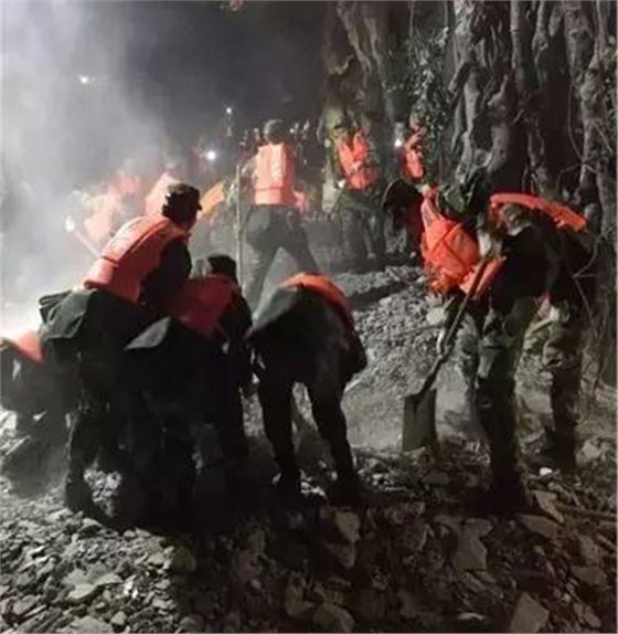 航天泵(beng)閥祈福(fu)九寨溝(gōu) (5) 航天泵(bèng)閥祈福(fu)九寨溝(gōu) (5)